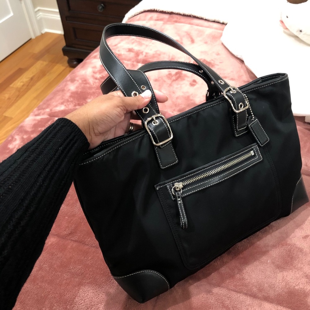 Coach purse 💯% authentic!!